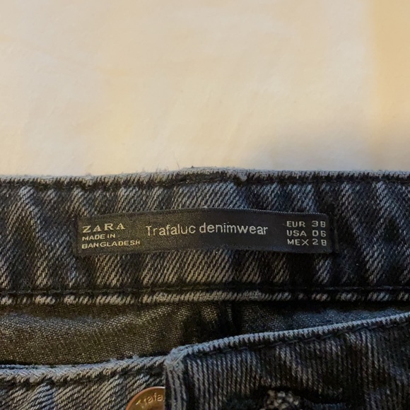 Vintage black Zara mom jeans from Barcelona - Picture 4 of 5
